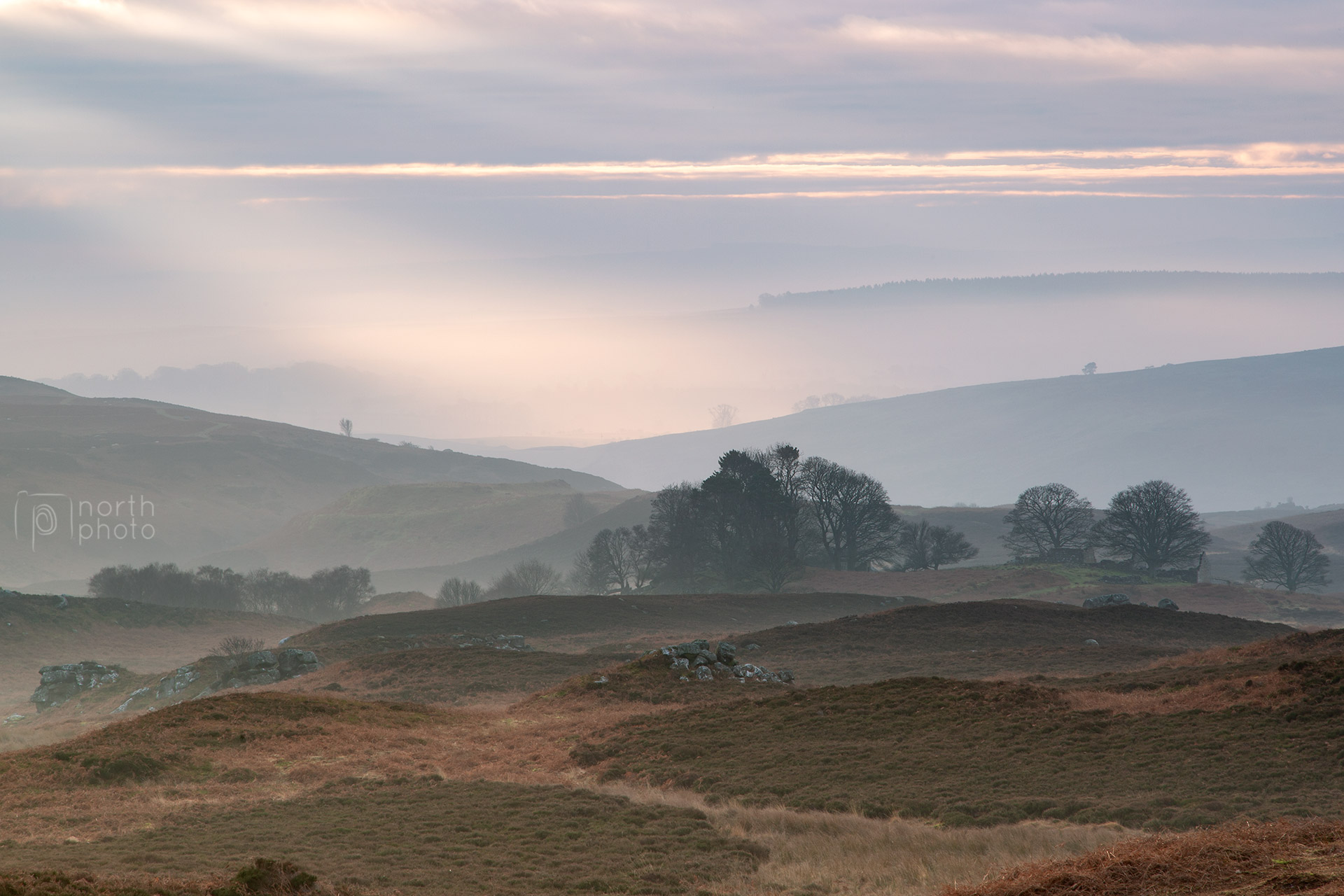 The sun bursting through the mist at Blawearie