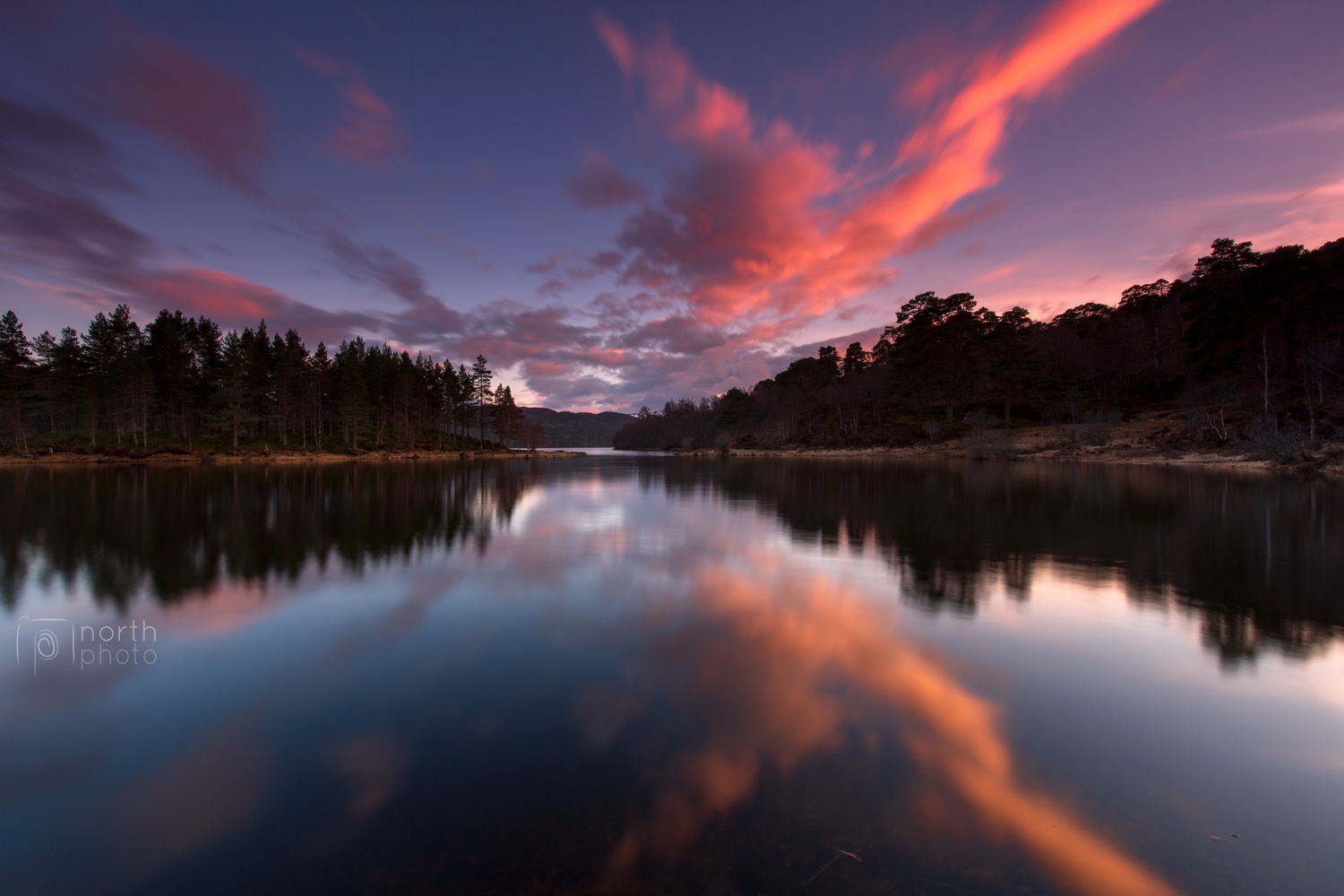 Loch Beinn a' Mheadhoin at sunset