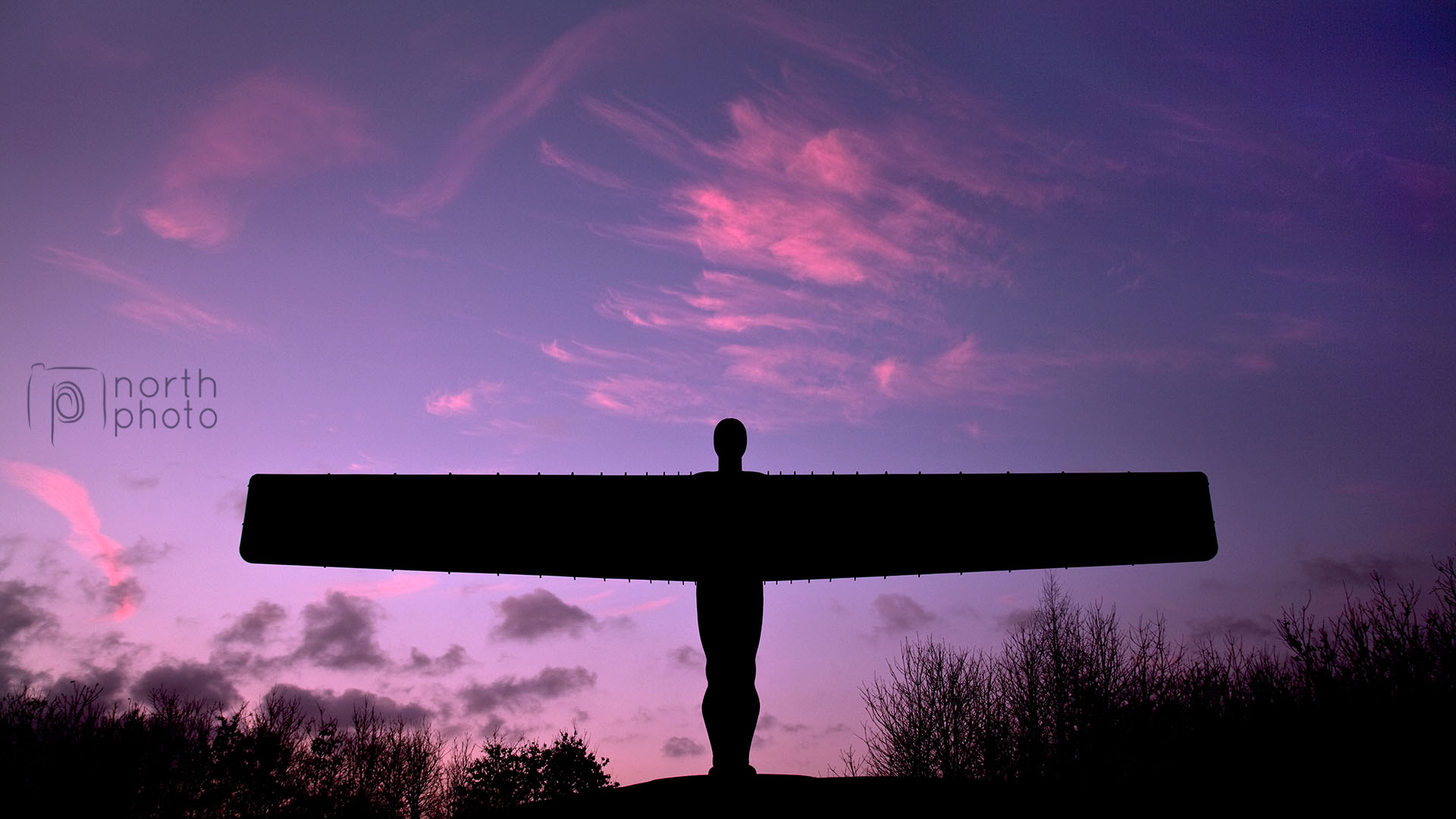 The Angel of the North at sunset