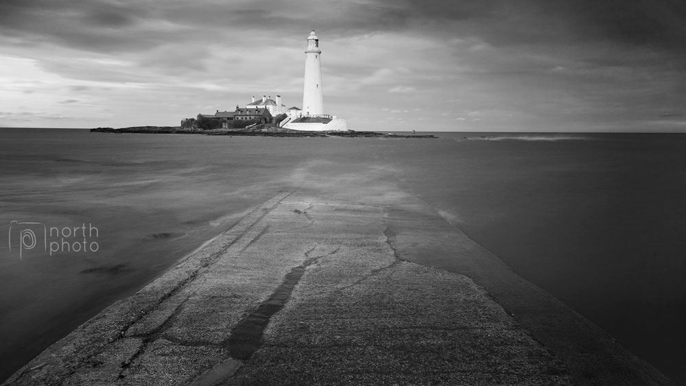 St Mary's Lighthouse in black and white